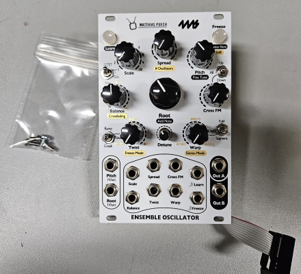4MS ENSEMBLE OSCILLATOR